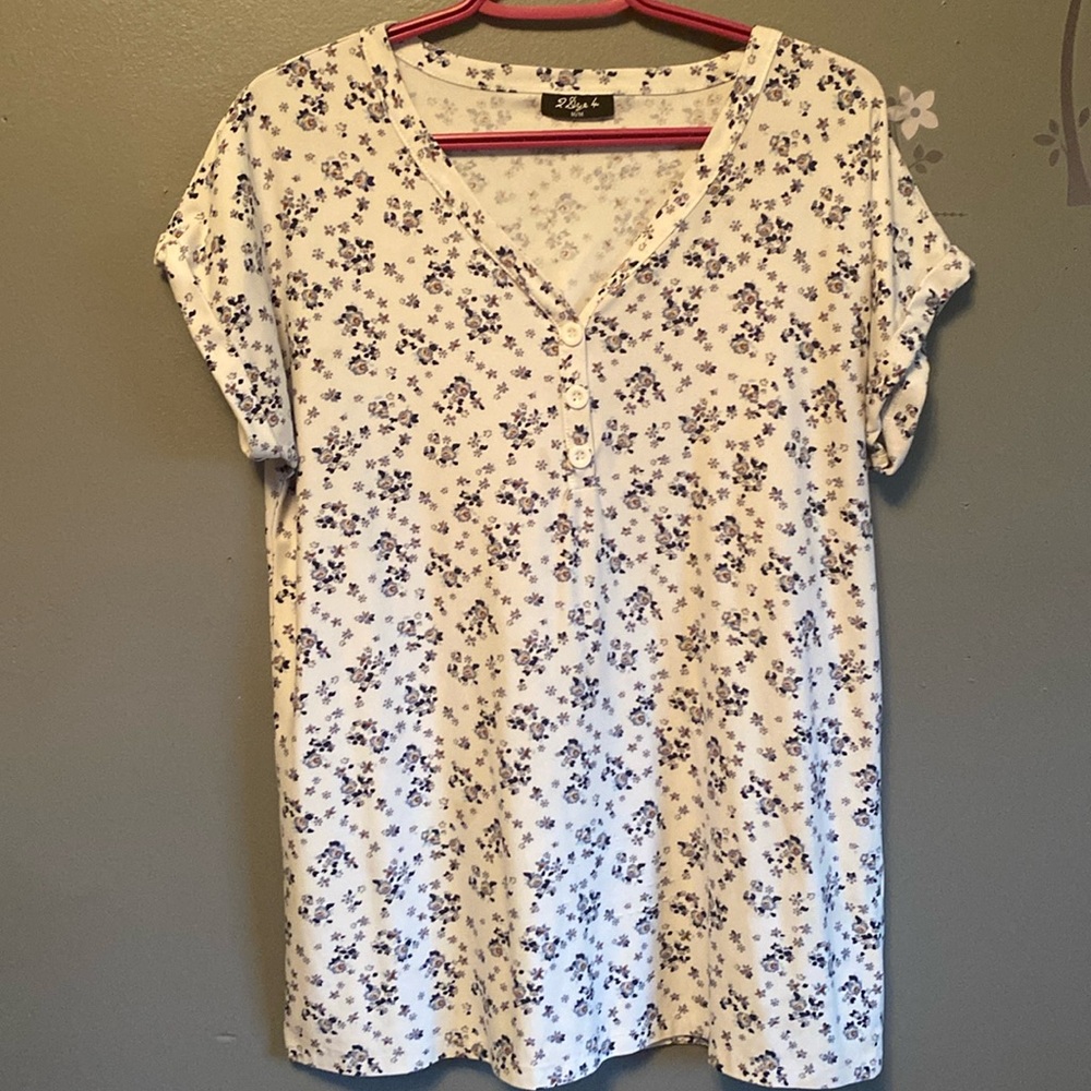 💜This is such a great floral pattern and gives feminine vibes☺️